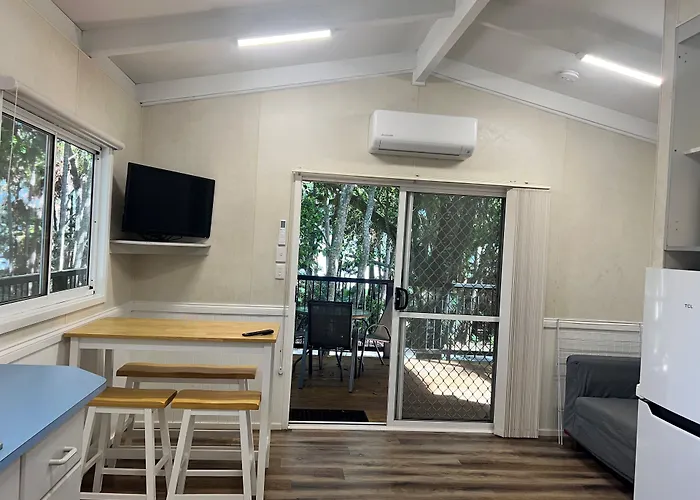 Tiona Holiday Park